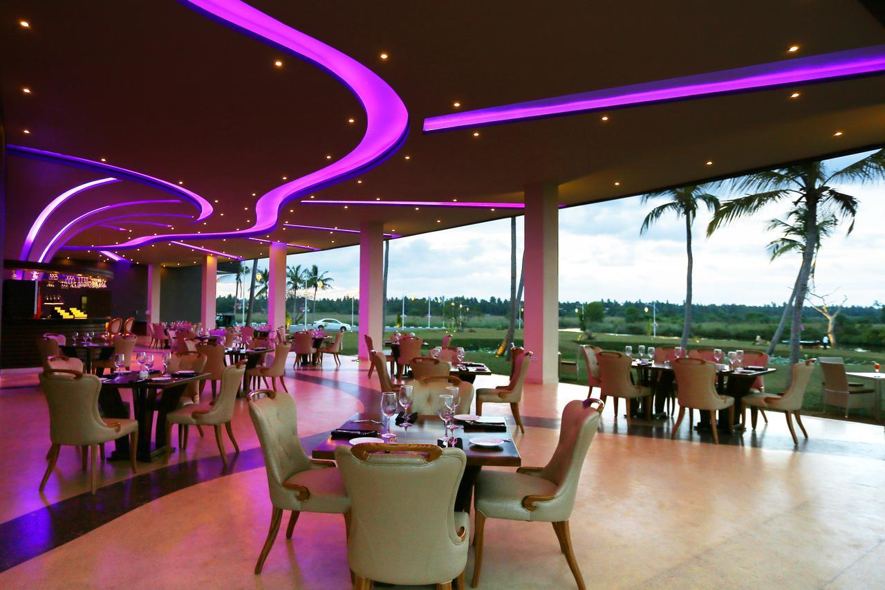 Avenra Gangaara Hotel Wennappuwa Esterno foto